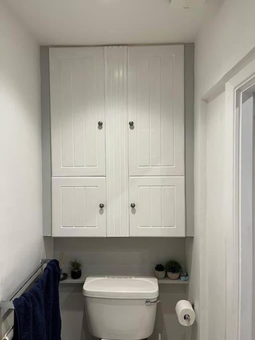 Gorgeous 2 Bedroom Flat In Charming Swiss Cottage London Exterior photo